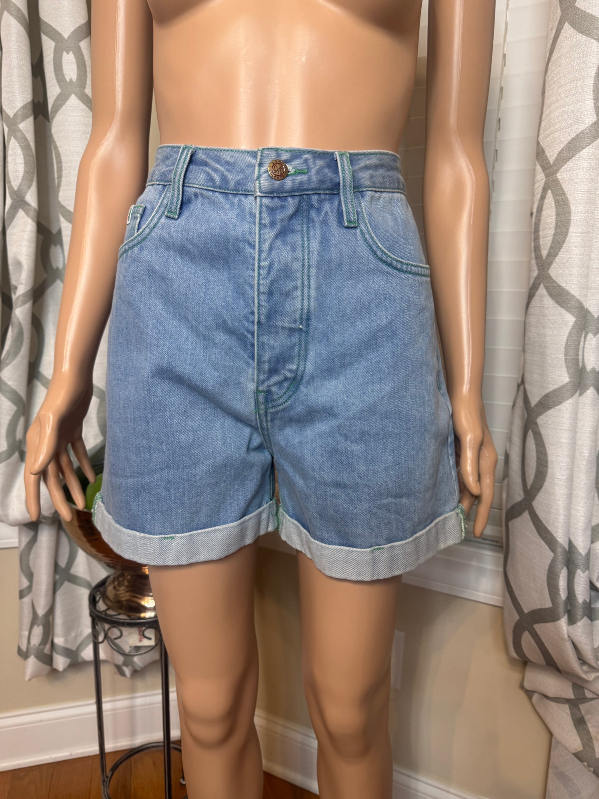 Vtg Cross Colours Shorts