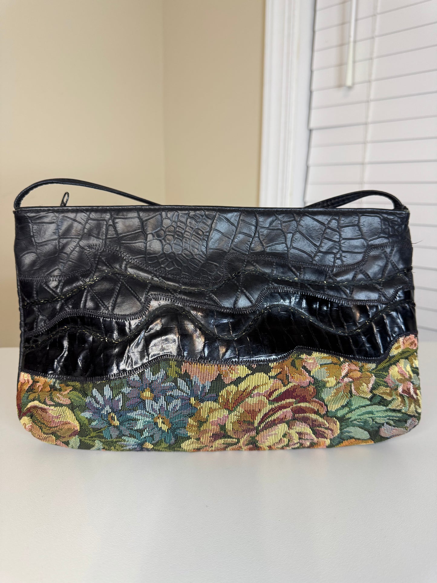 Vtg Fifth Avenue Tapestry Clutch with Strap