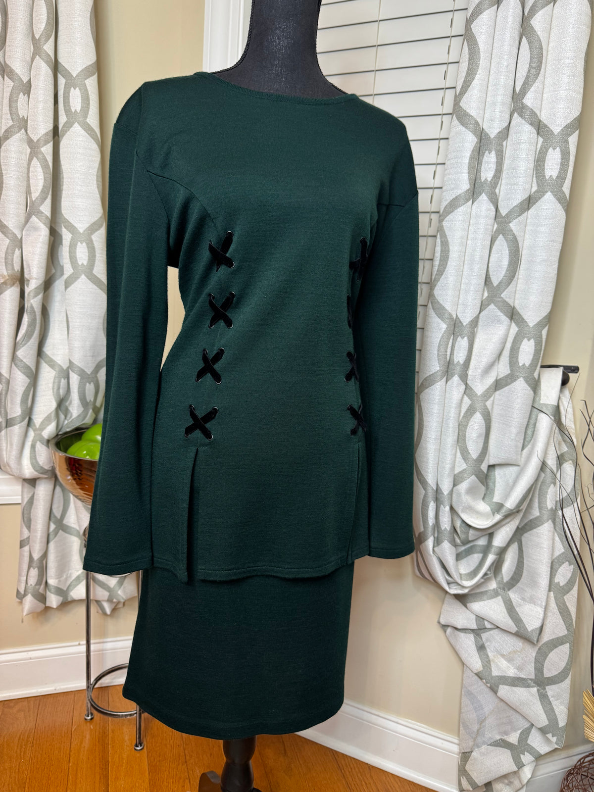 Liz Claiborne Vintage 2-Piece Knit Skirt Set