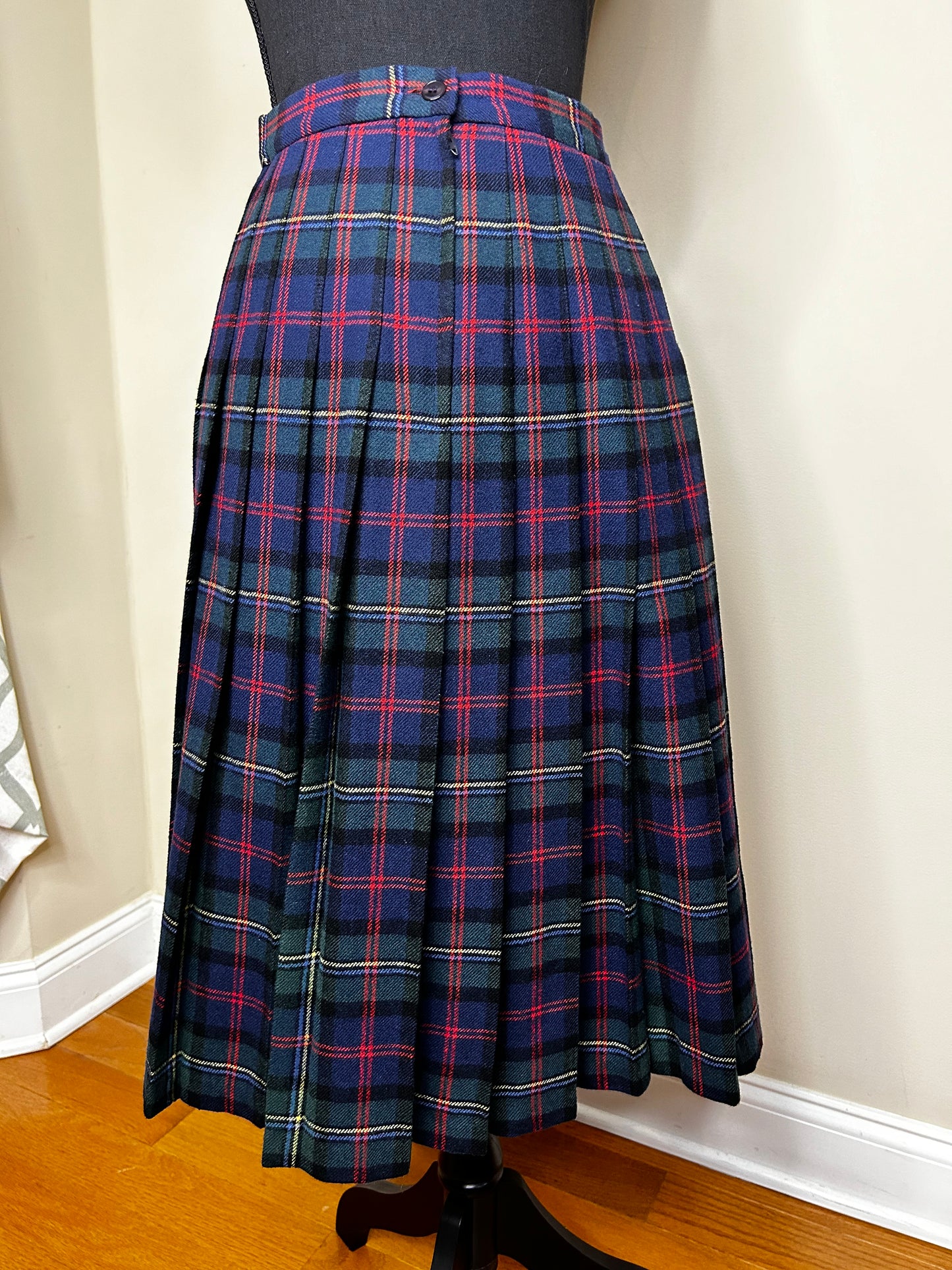 Vintage Pendleton High-Waisted Plaid Skirt