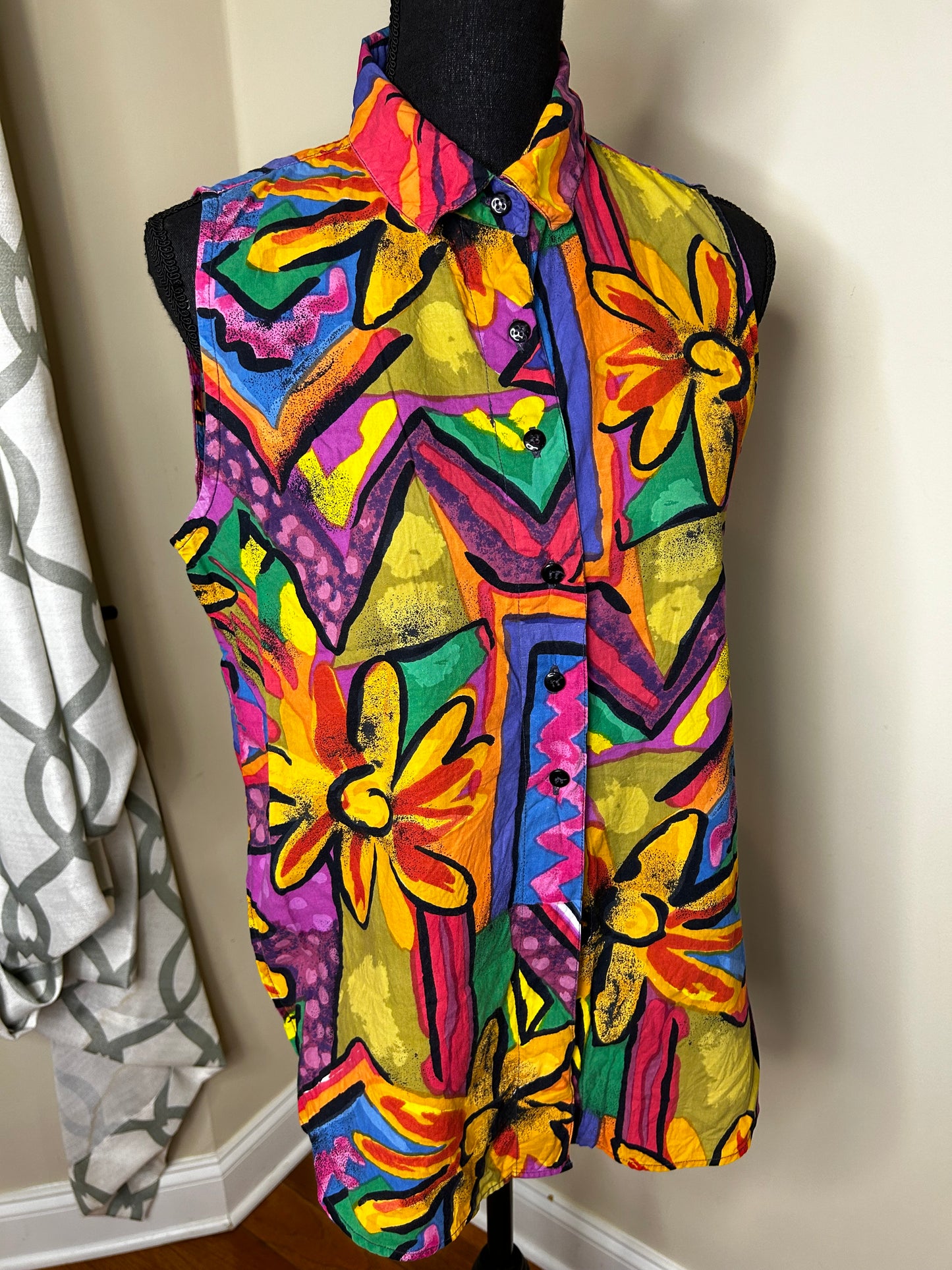 BC & CO Vintage Abstract Print Sleeveless Shirt