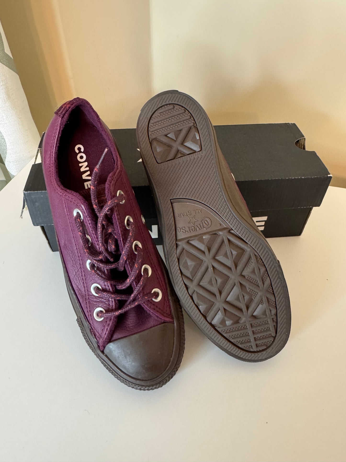 Leather Converse (Unisex)