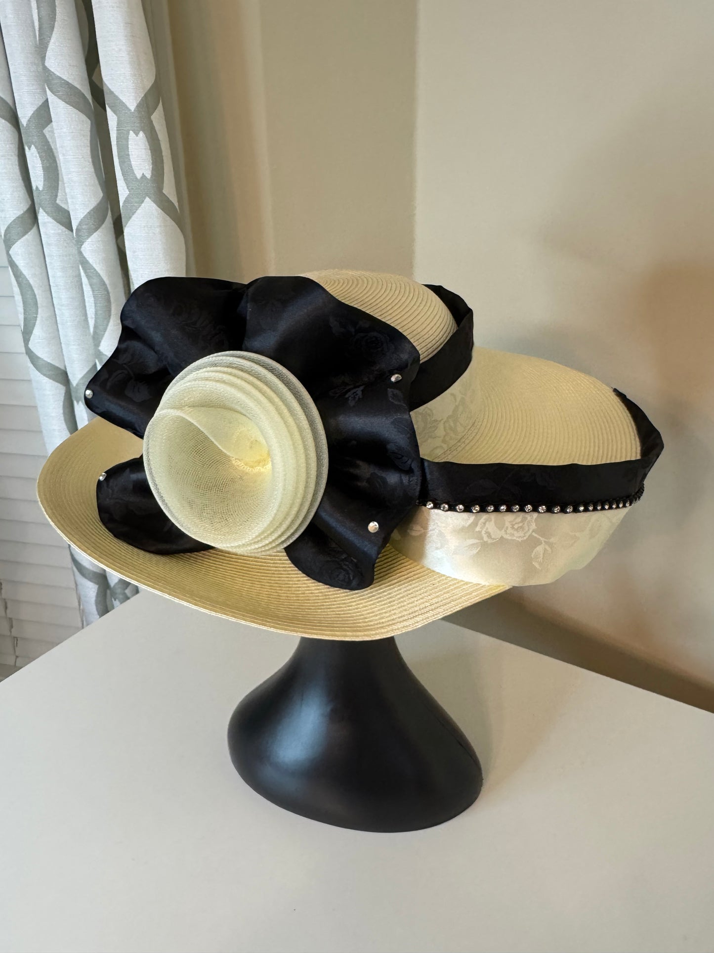 Black and White Rhinestone Trimmed Vintage Hat