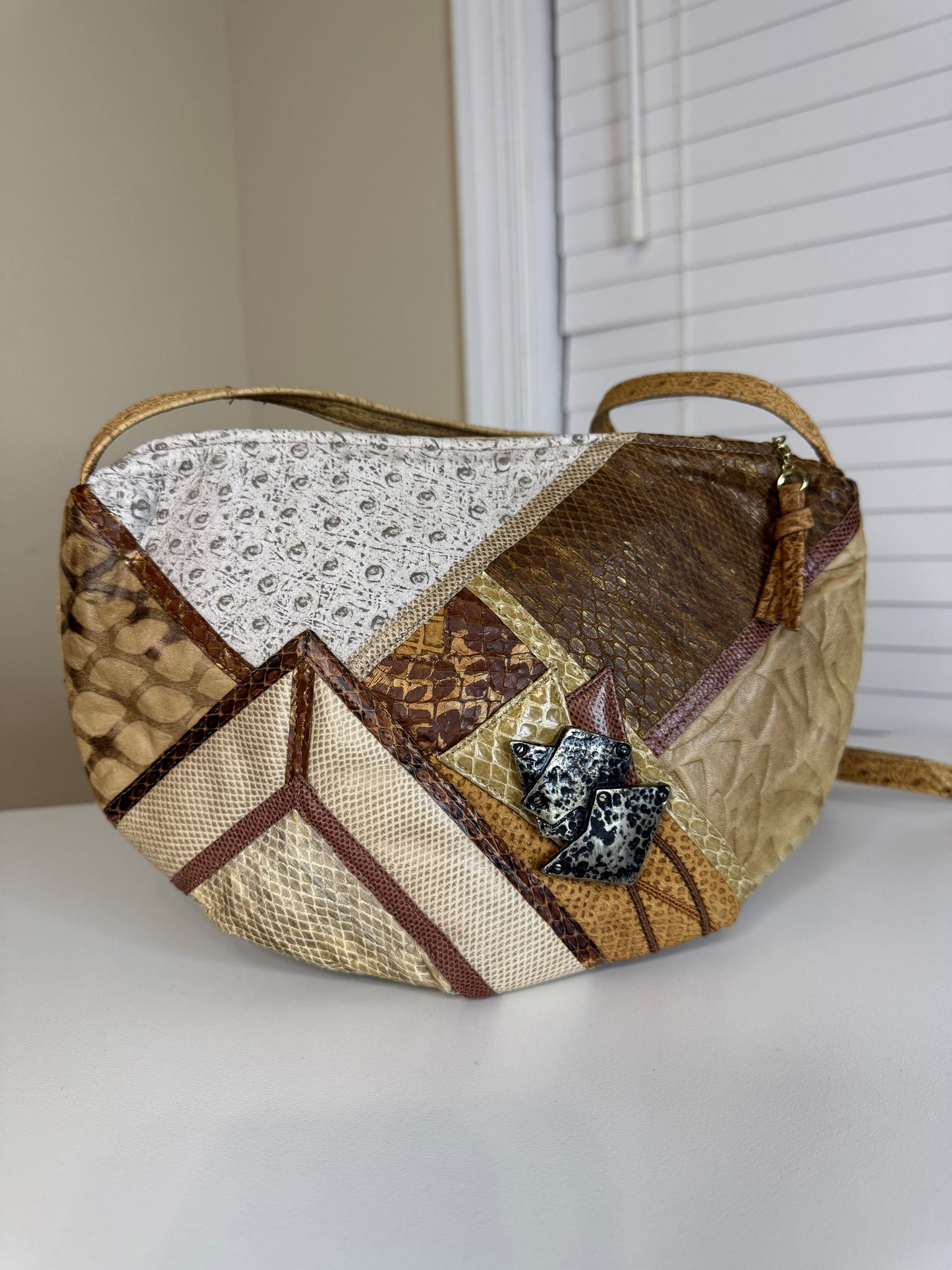 Vtg Neutral Tone Handbag w/ Strap