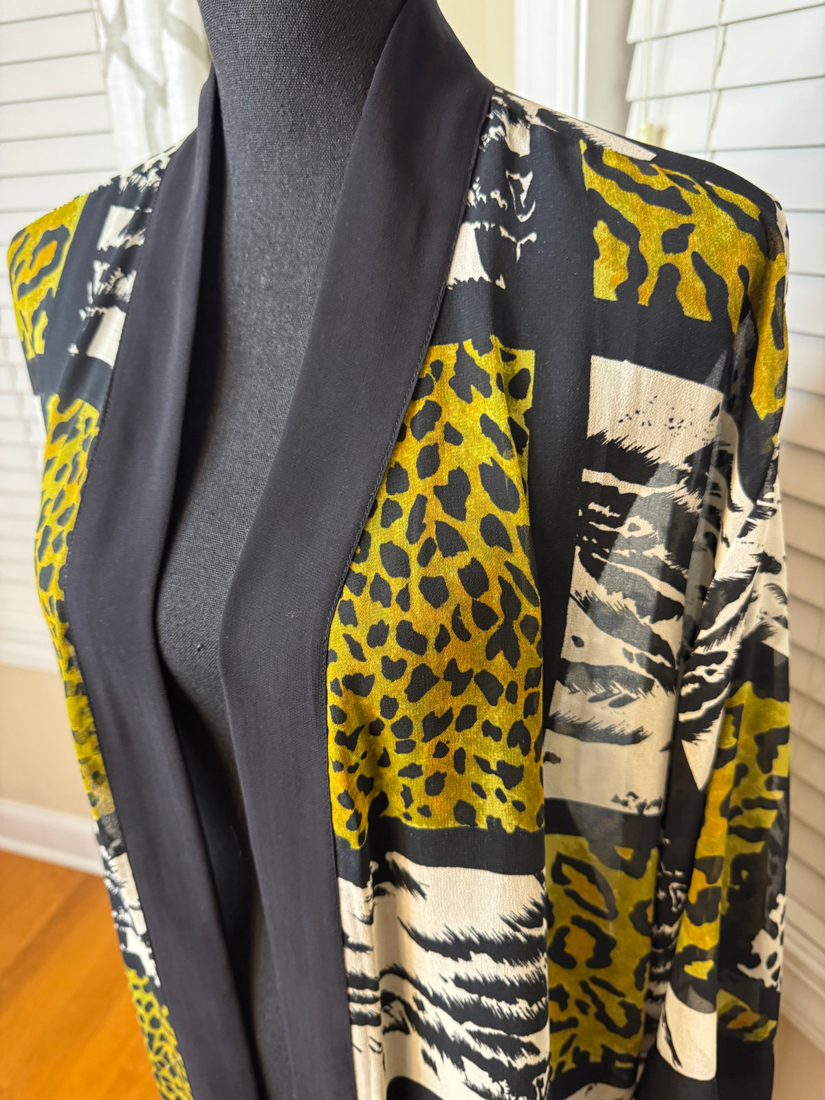 Vintage Venezia Sheer Open Duster