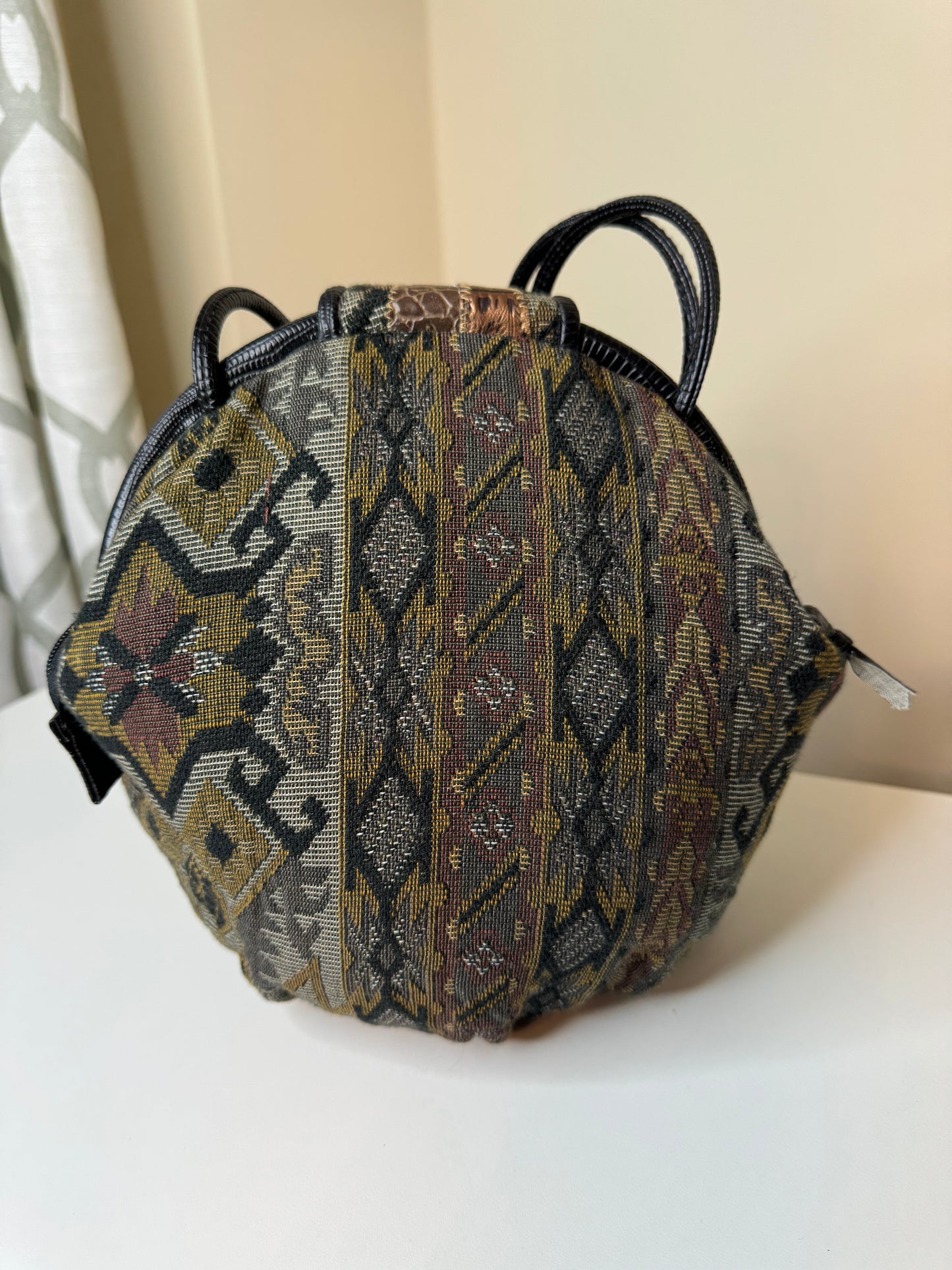 DESIREE’ Vintage Tapestry Handbag