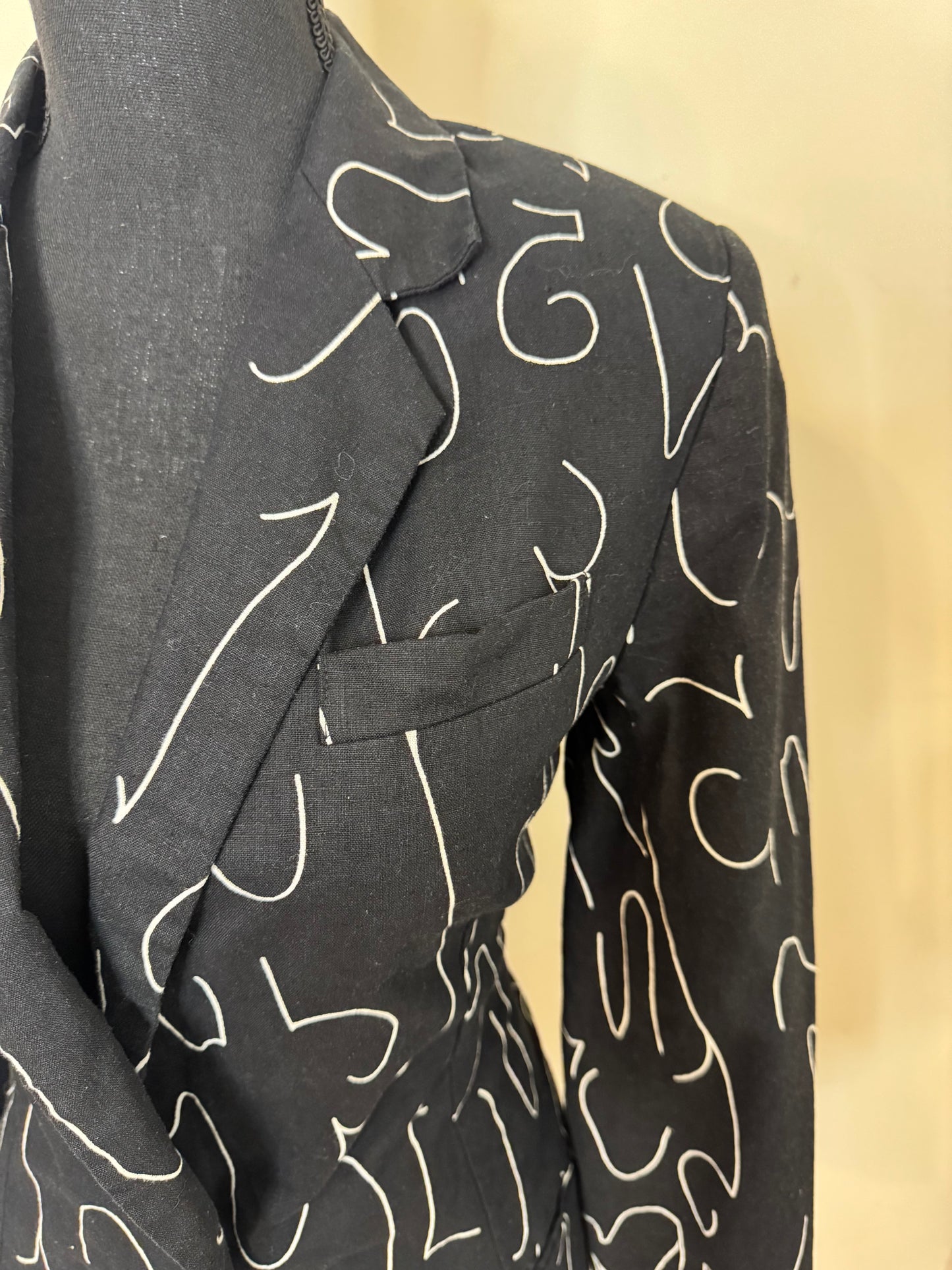 Newport News Black and White Blazer