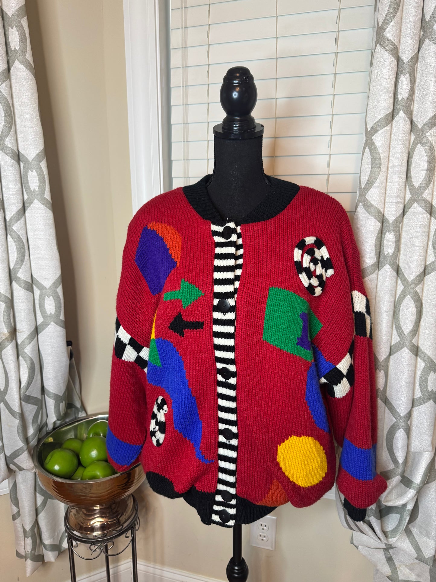 Weekend Gear Vintage Sweater Cardigan ￼