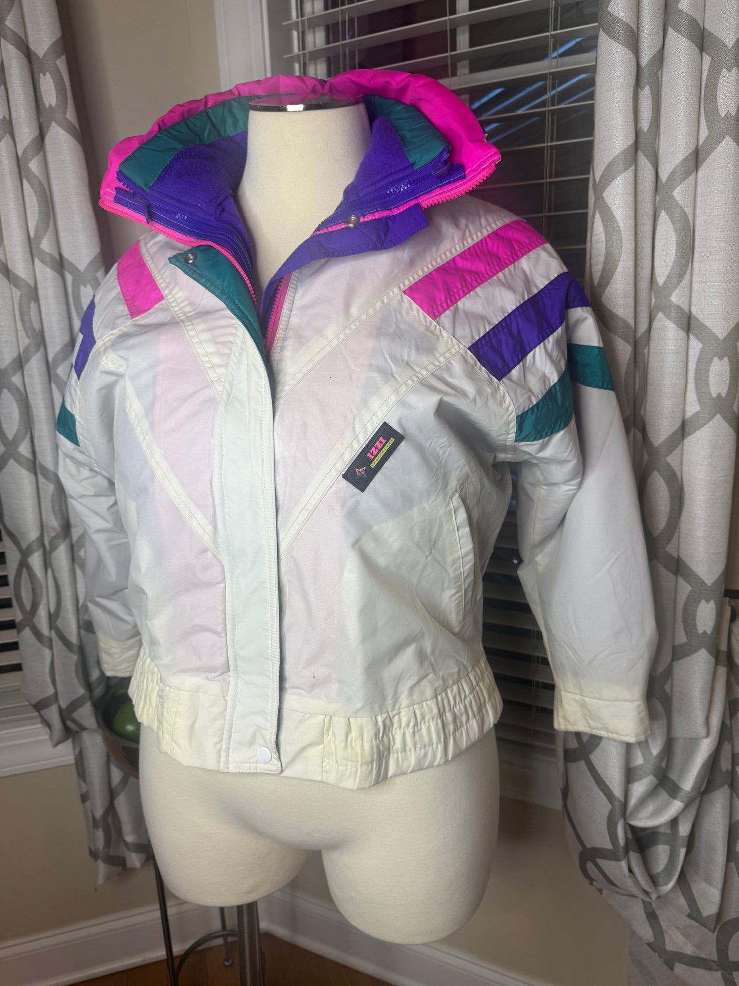 IZZI Sportswear Vintage Bomber Jacket