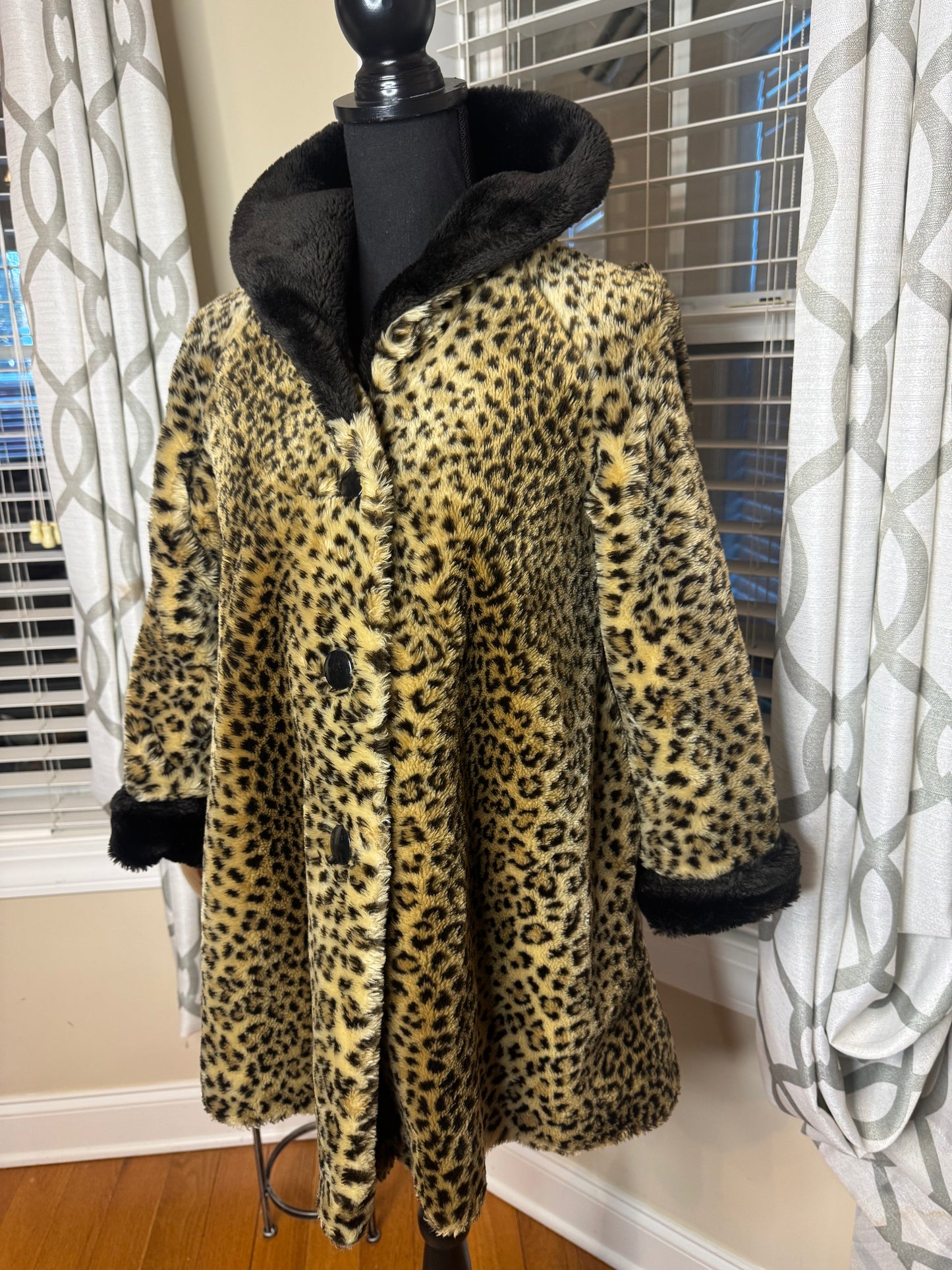 Casual Time Faux Fur Animal Print Coat