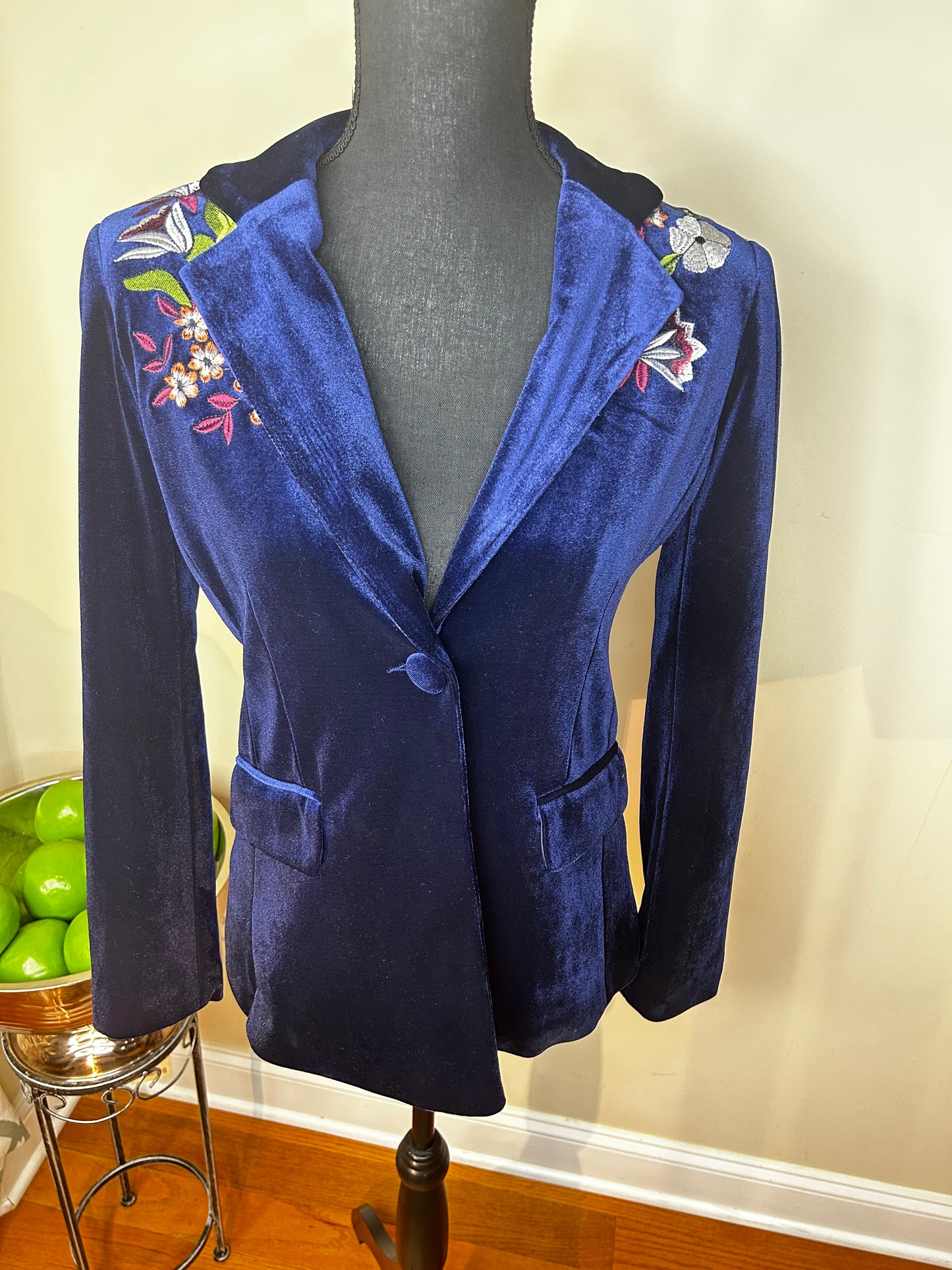 Velvet Colleen Lopez Velvet Embroidered Blazer (NWOT)