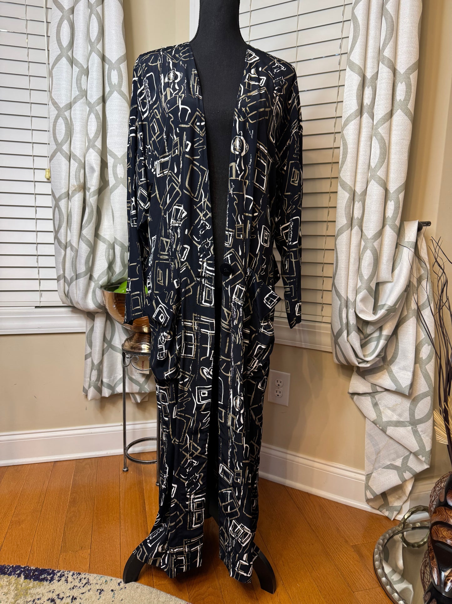 Joan Martin Vintage Duster with Single Button Closure and Adjustable Back