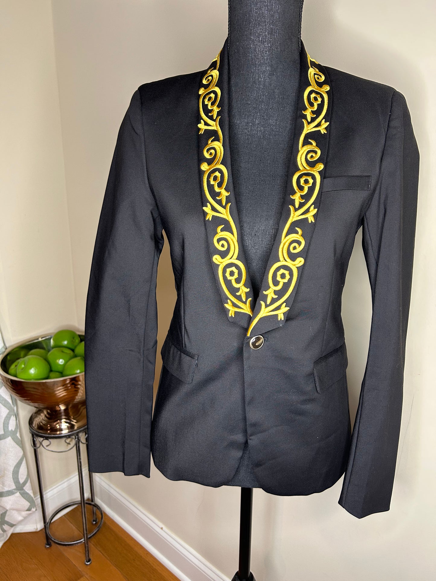 Embroidered Blazer