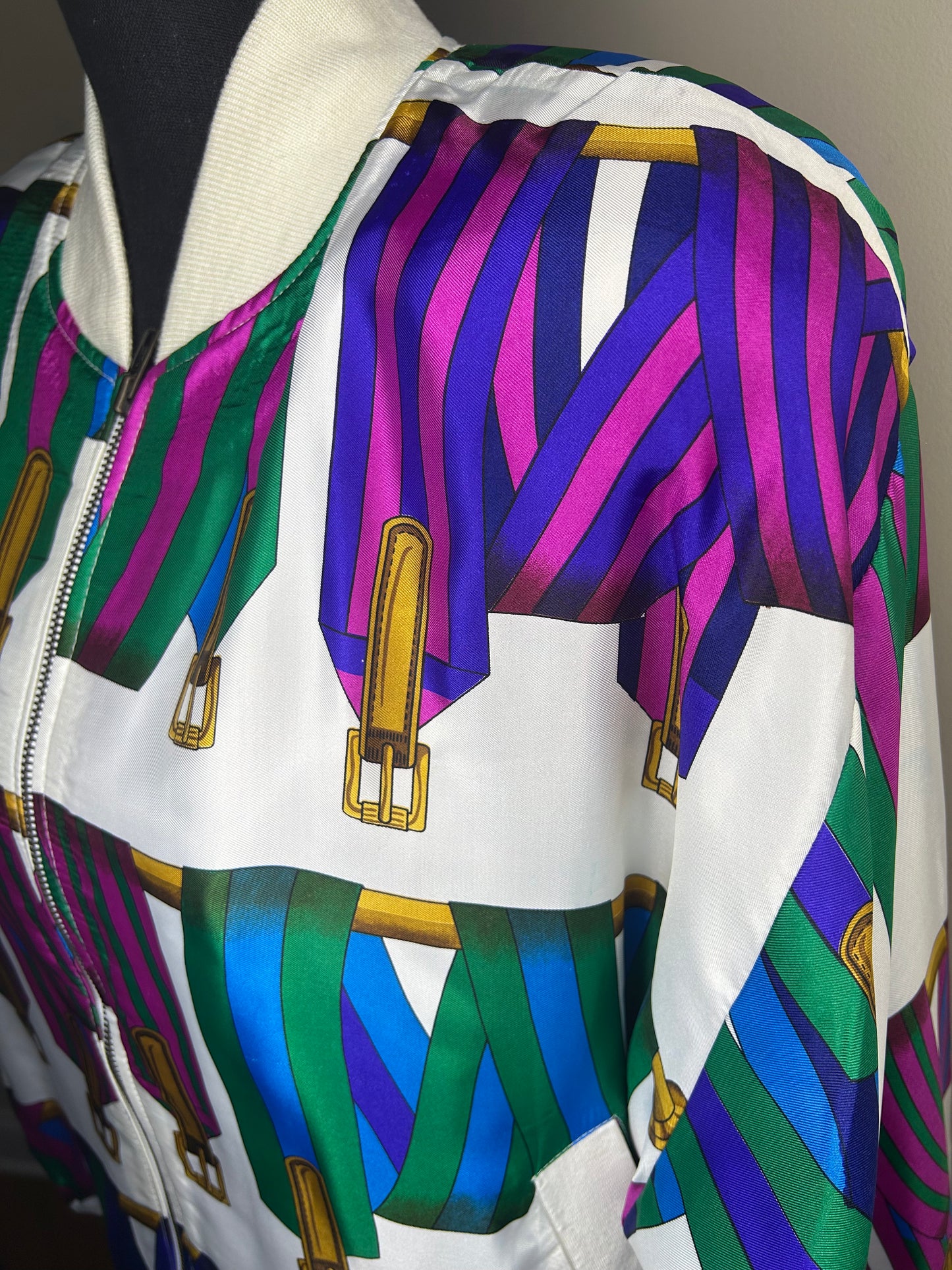 Metro High Fashion Bomber