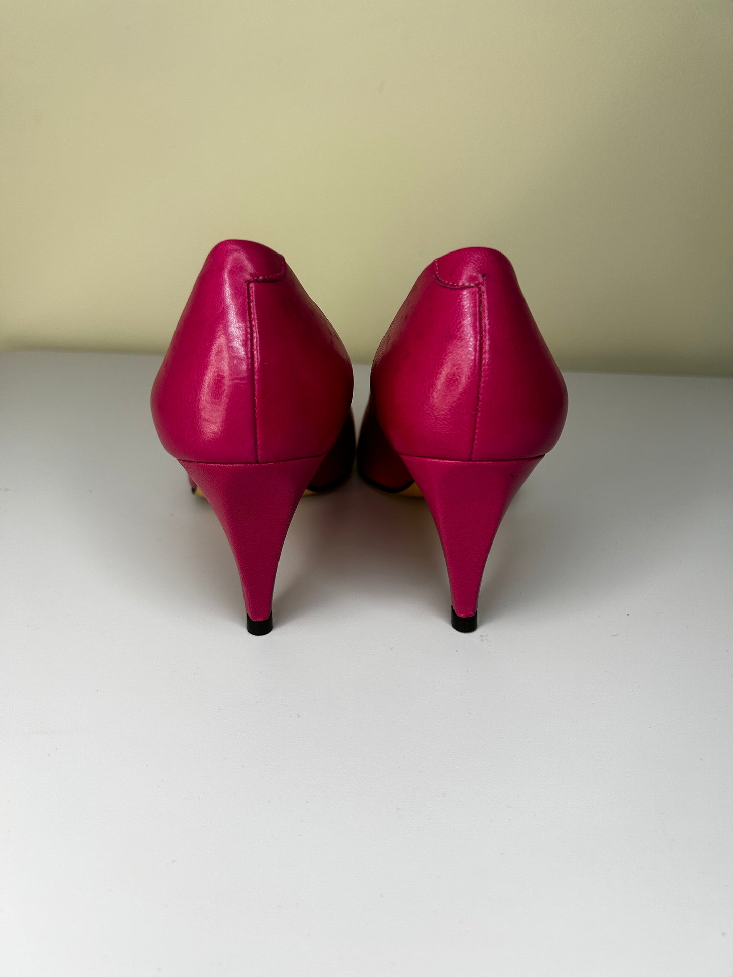 Vintage 80s Bandolino Fuchsia Pink Shoes