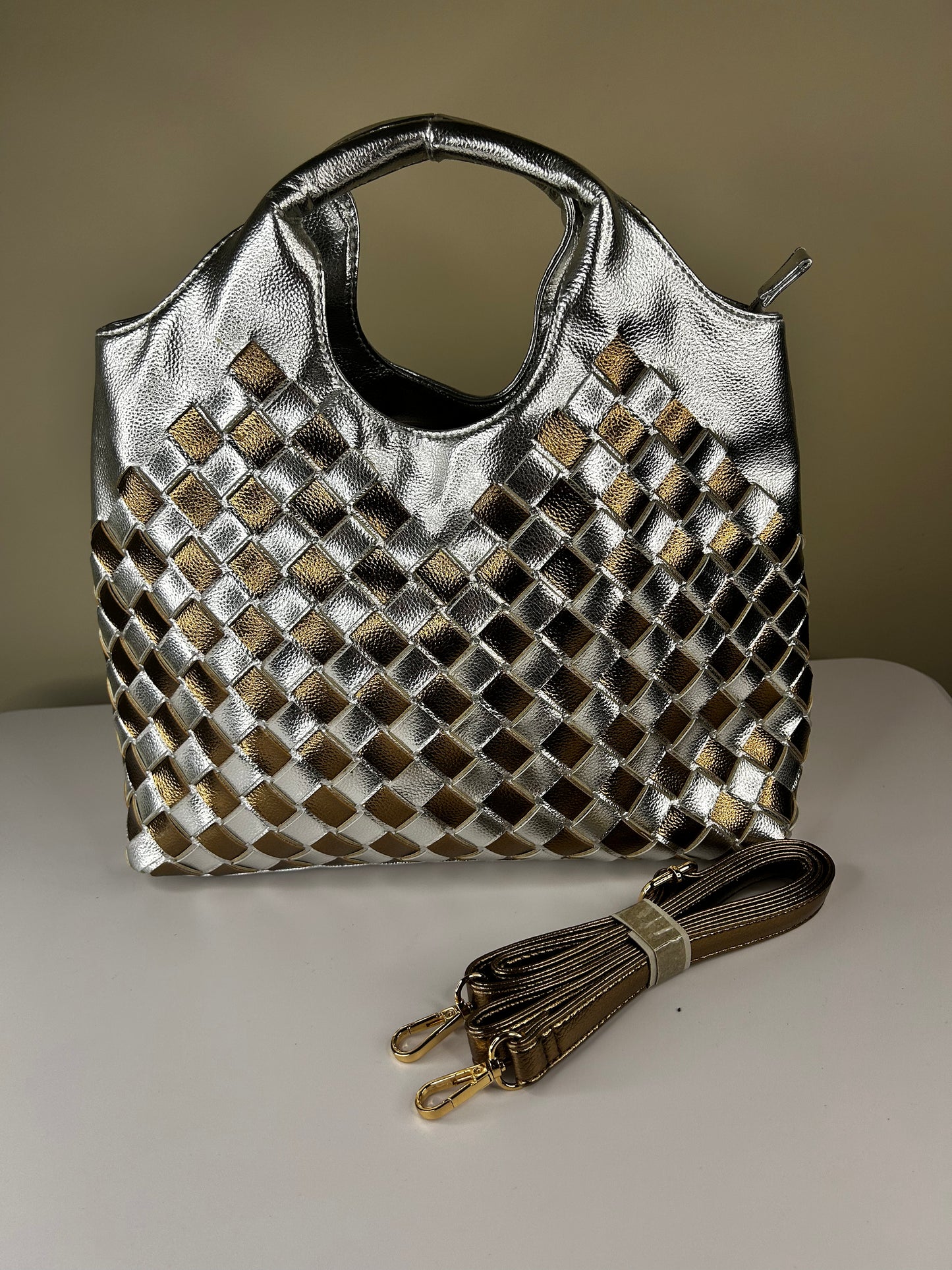 Silver and Gold Woven Purse NWOT