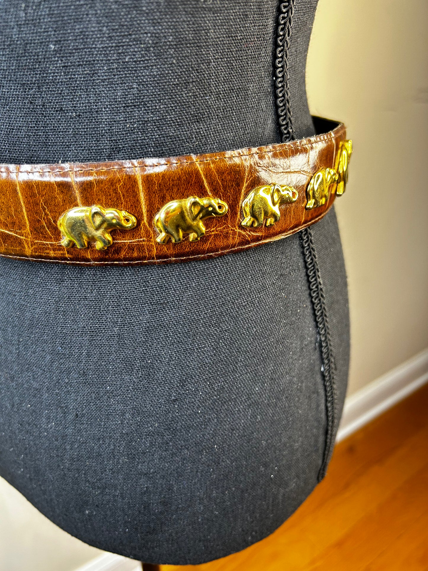Avignon Elephant Family Genuine Leather Belt