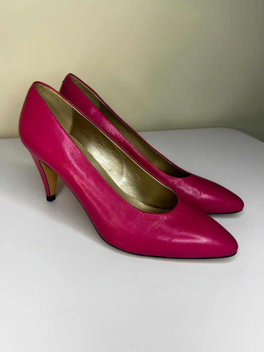 Vintage 80s Bandolino Fuchsia Pink Shoes