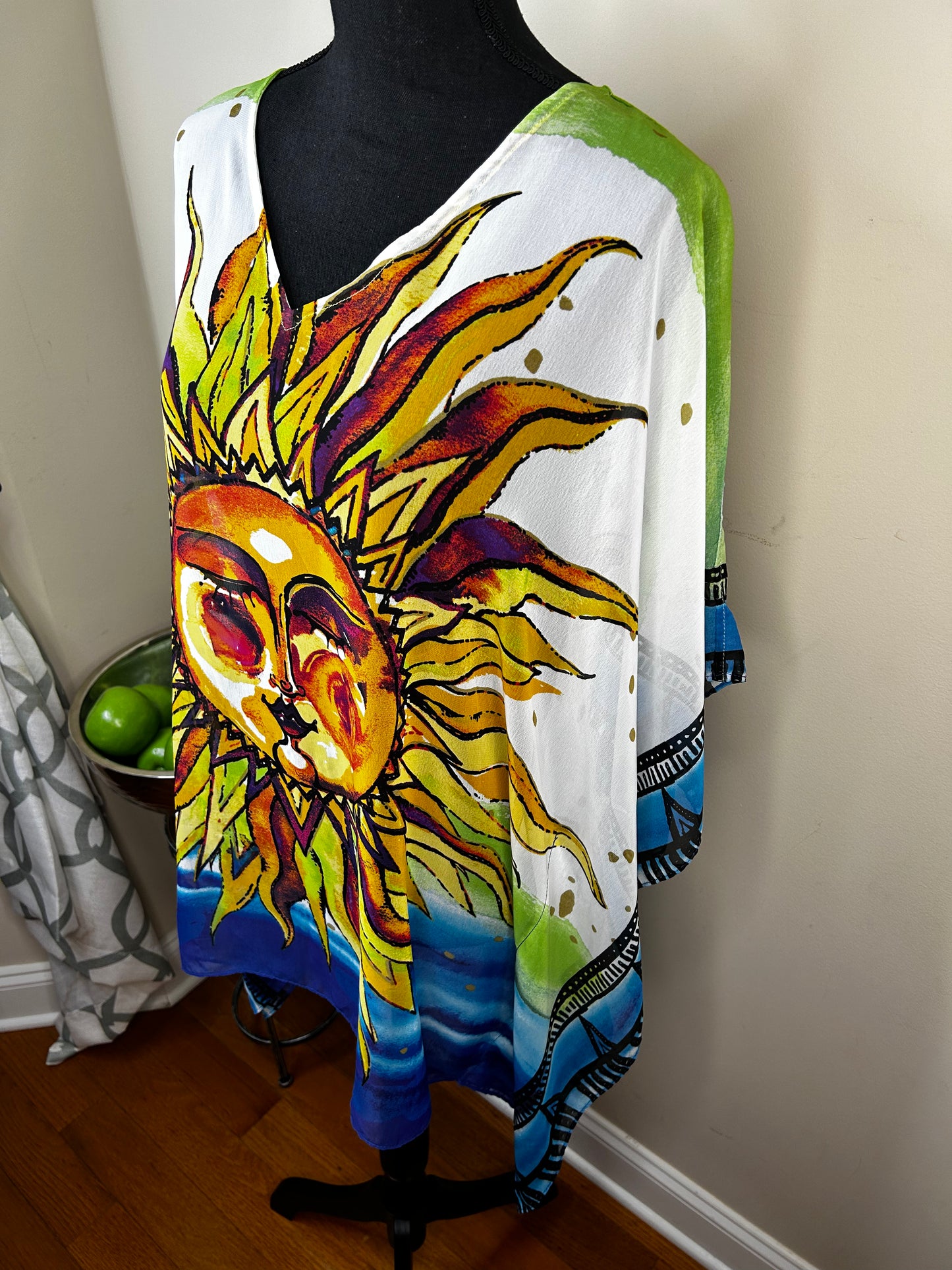 Chico's Sun Face Lightweight Poncho