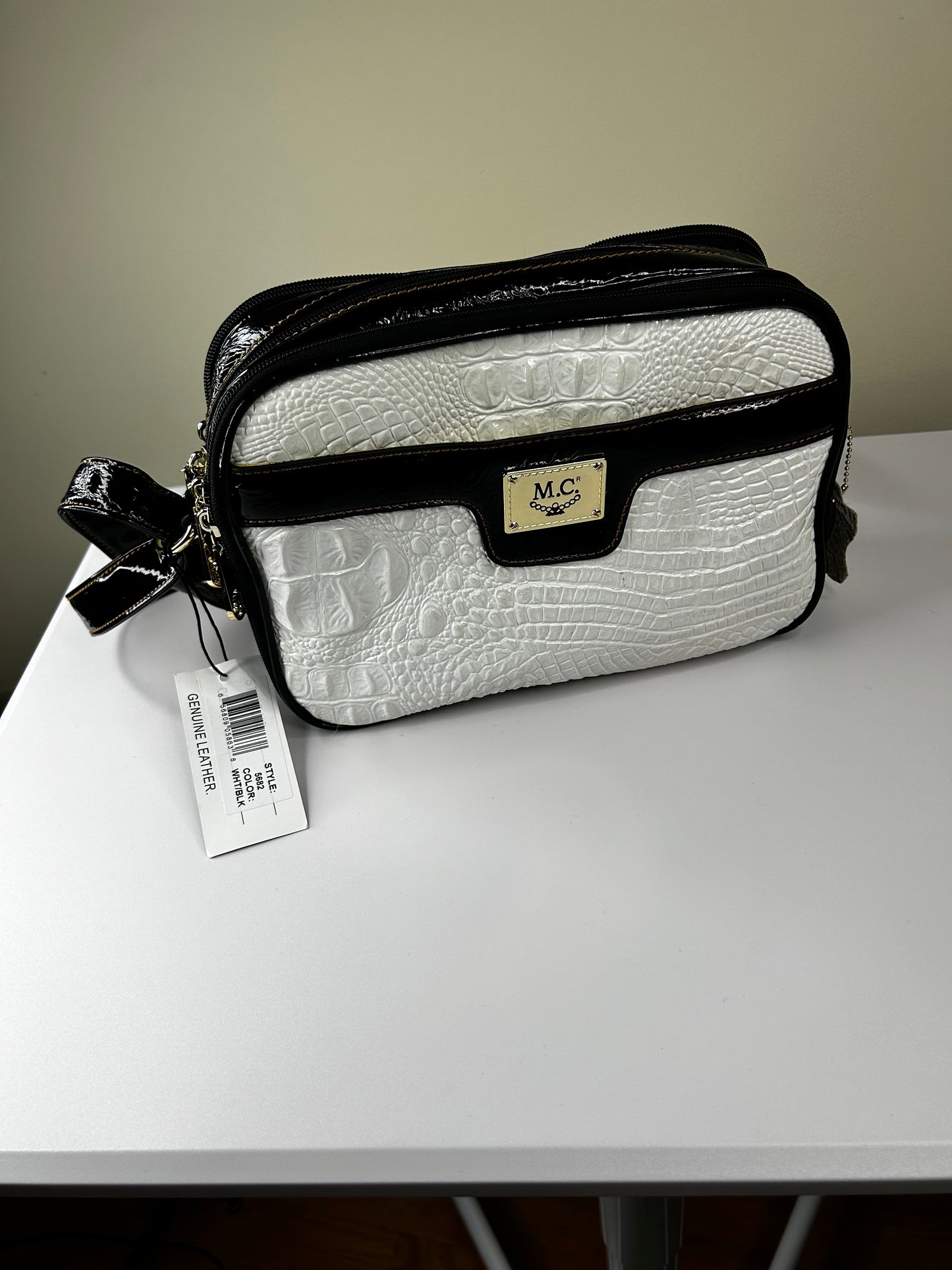 Madi Claire (MC) NWT Black and White Purse