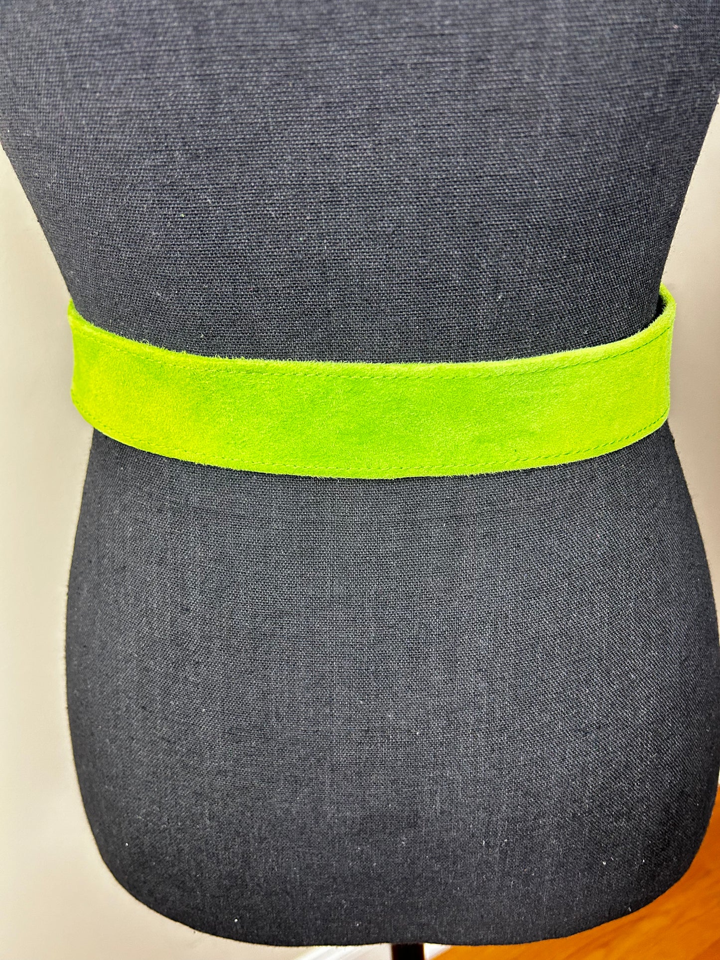 Donna Karan New York Green Suede Belt