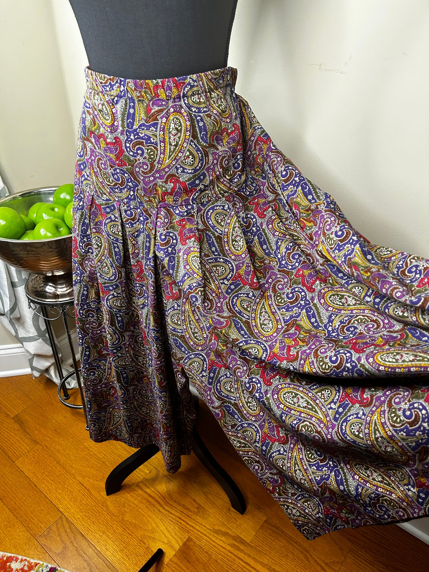 Classic Expressions Vintage Floral Gauchos