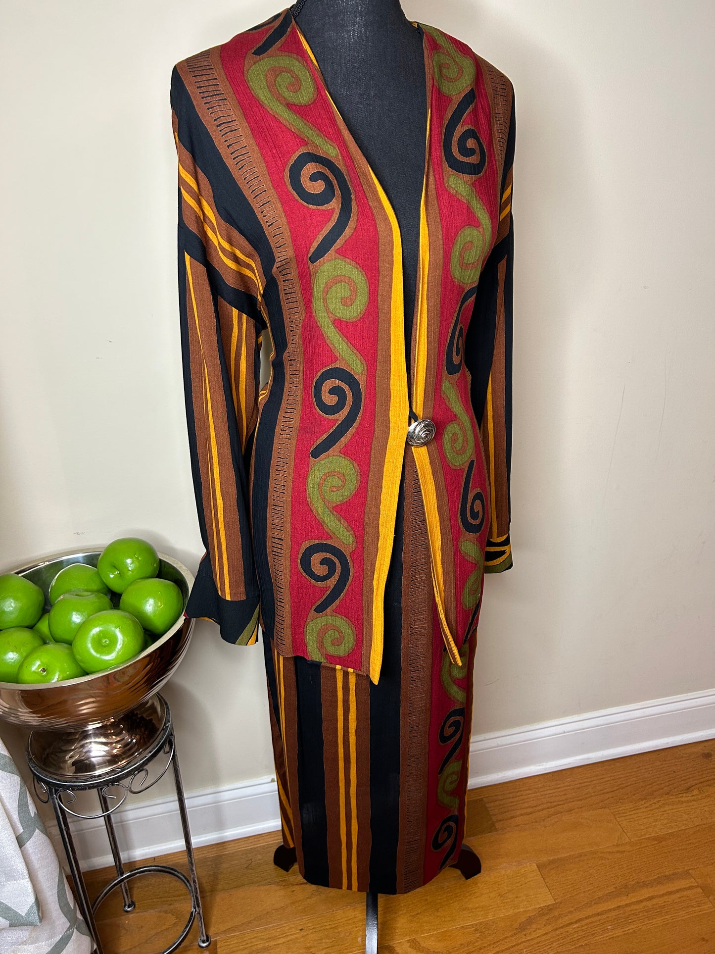 IN GROUP LTD 2-Piece Set