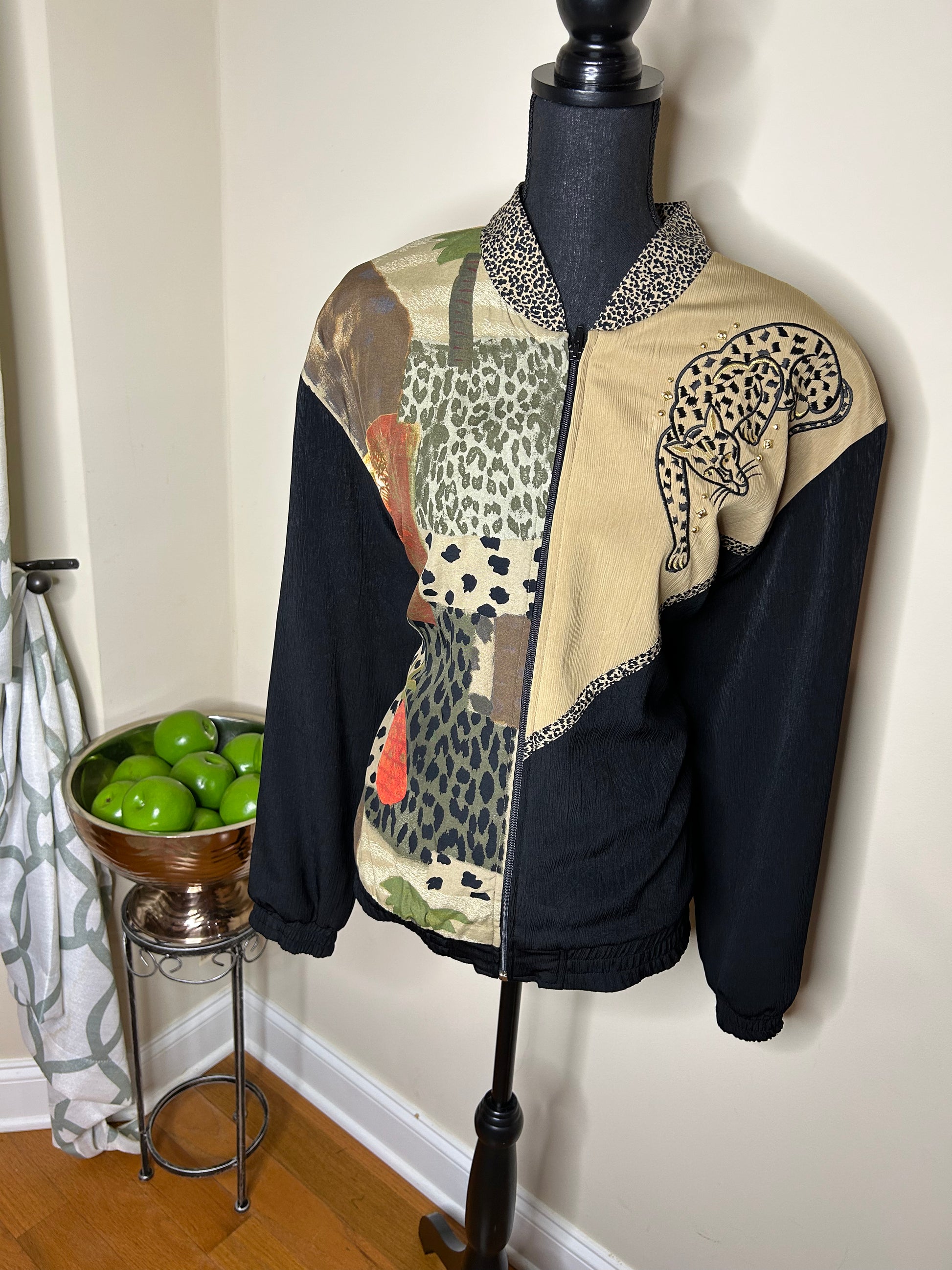 City Girl by Nancy Bolen Bomber – Thrift D Vintage Clothing