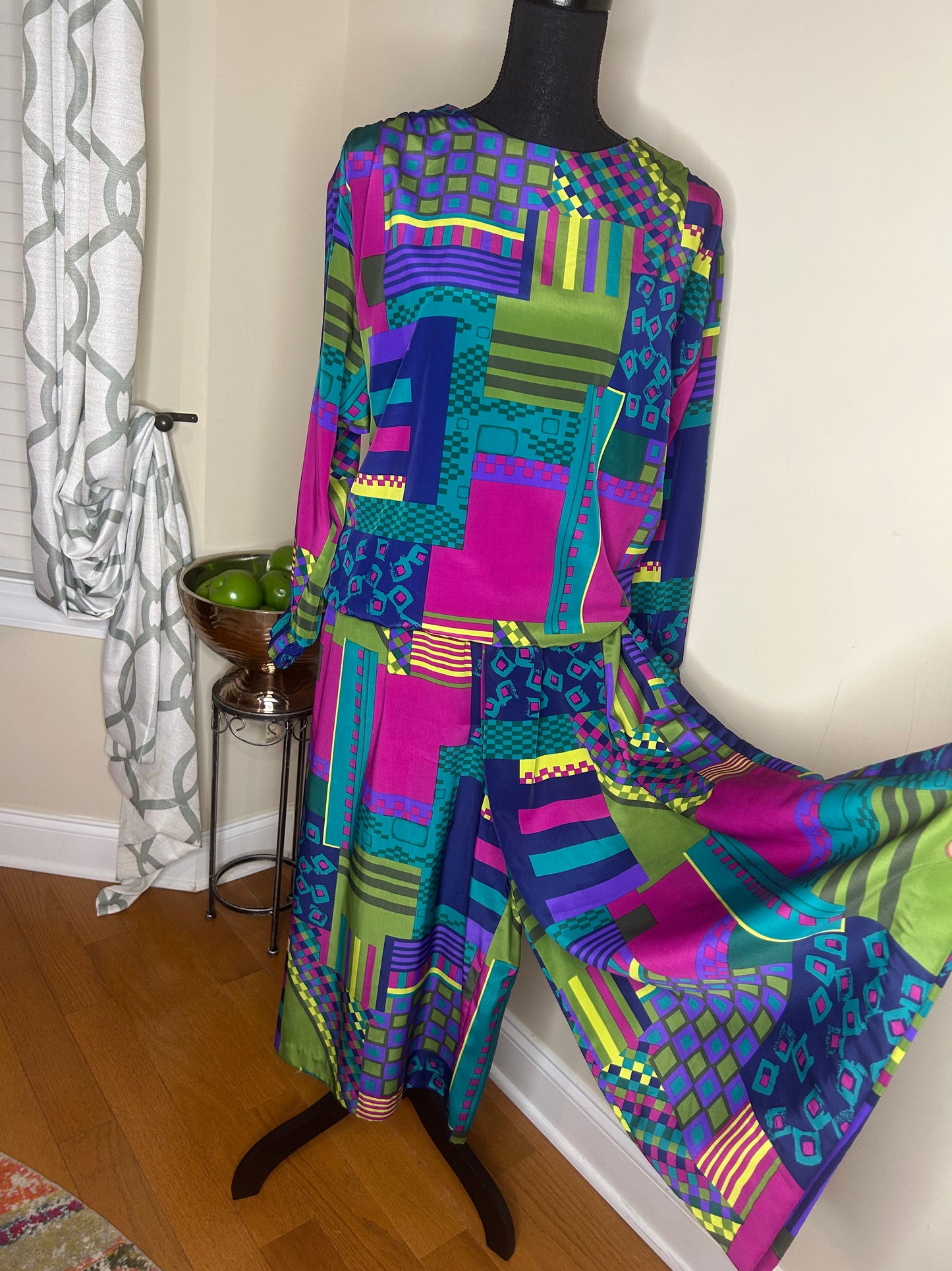 Jo Hardin 2 Piece Set