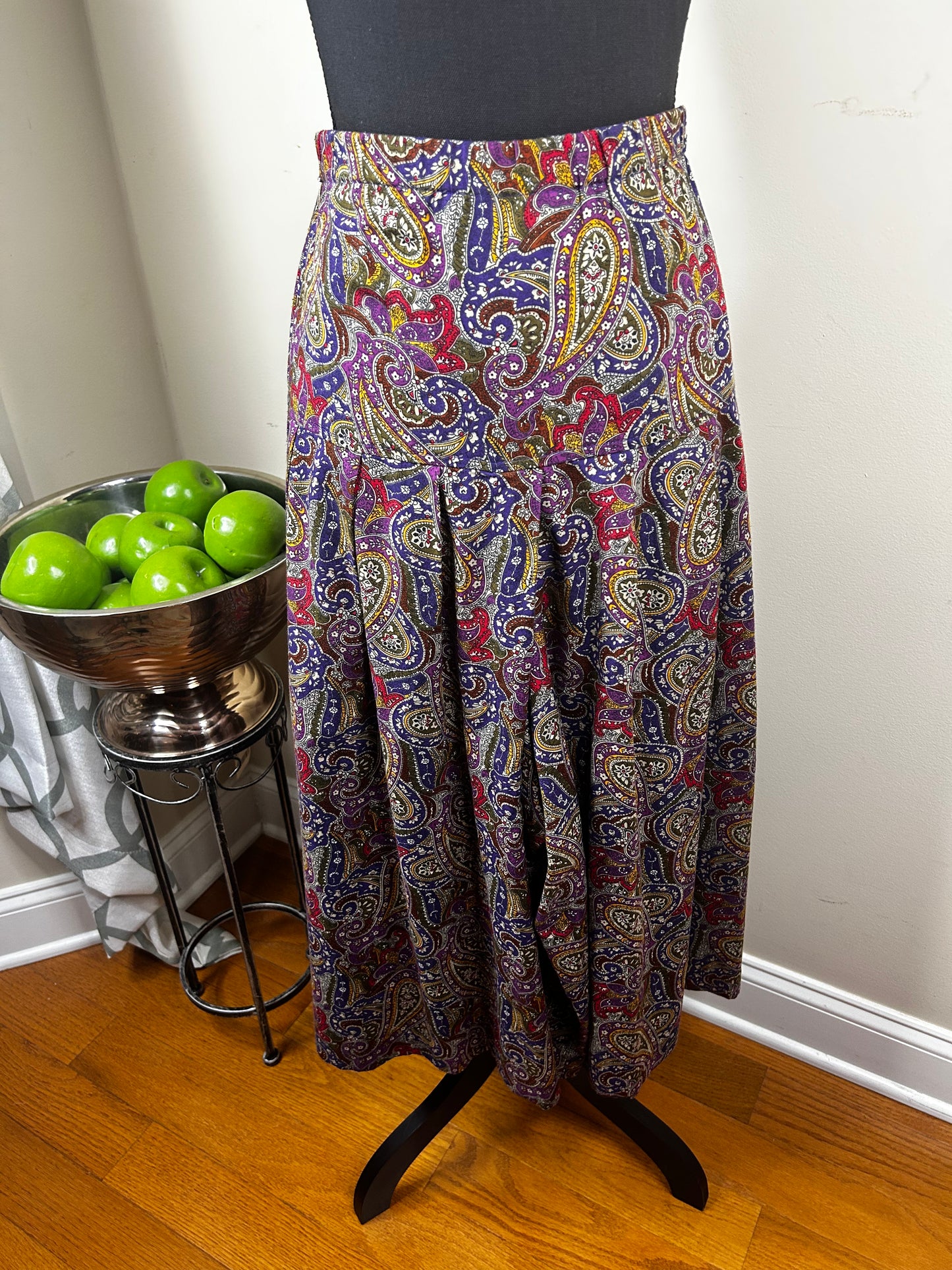 Classic Expressions Vintage Floral Gauchos